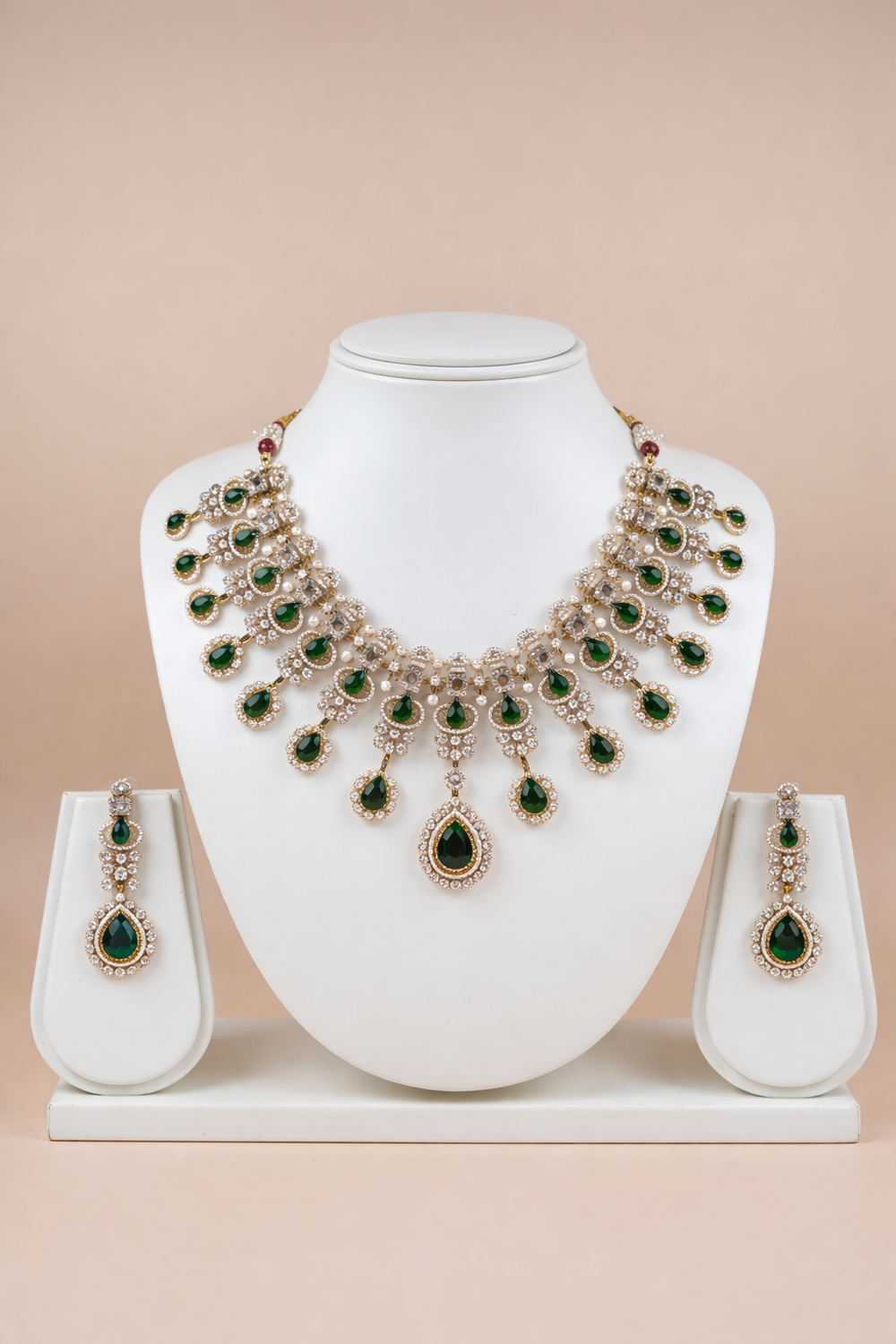 Emerald Kundan Bridal Necklace Set
