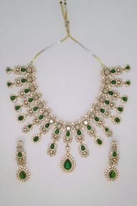 Emerald Kundan Bridal Necklace Set