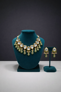 Emerald Kundan Choker Set