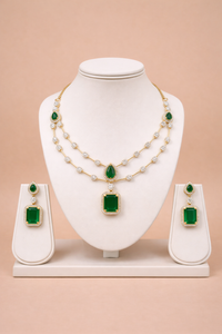 Emerald Grace Layered Necklace Set