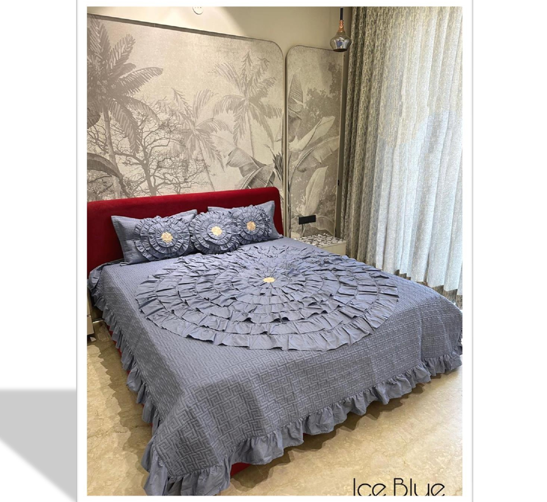 Veronica™ Luxury Bed Cover