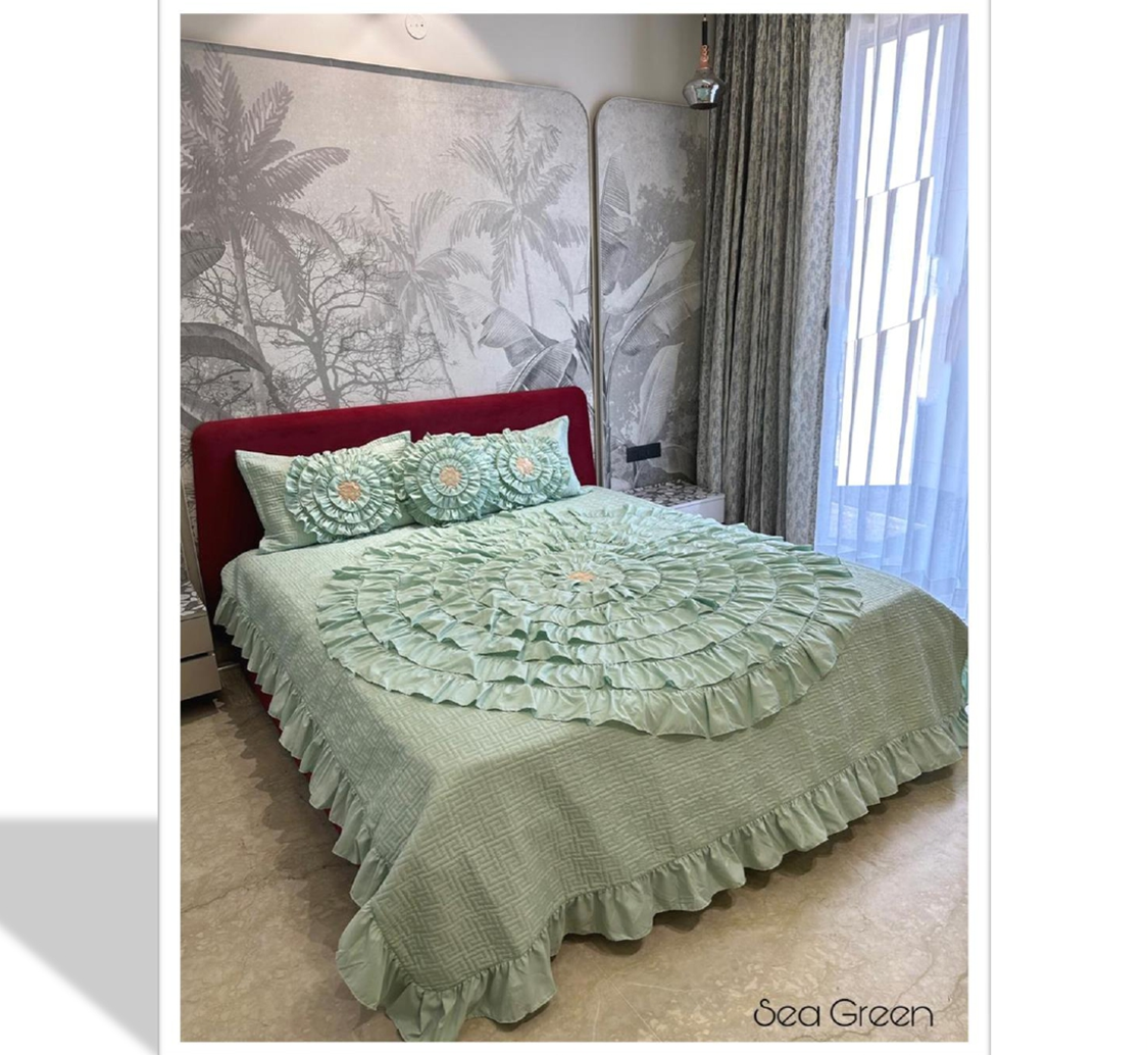 Veronica™ Luxury Bed Cover